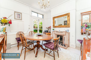 4. Dining Room- click for photo gallery